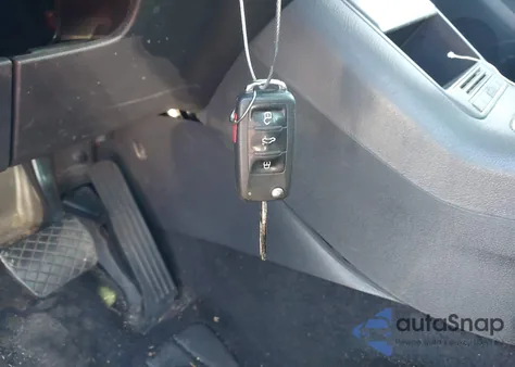 2010 Volkswagen Tiguan Wolfsburg Edition из США, поврежденный, VIN WVGAV7AX1AW532684